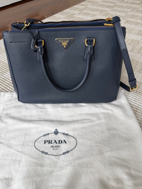 Prada Handbags - Prada Galleria large Saffiano leather bag